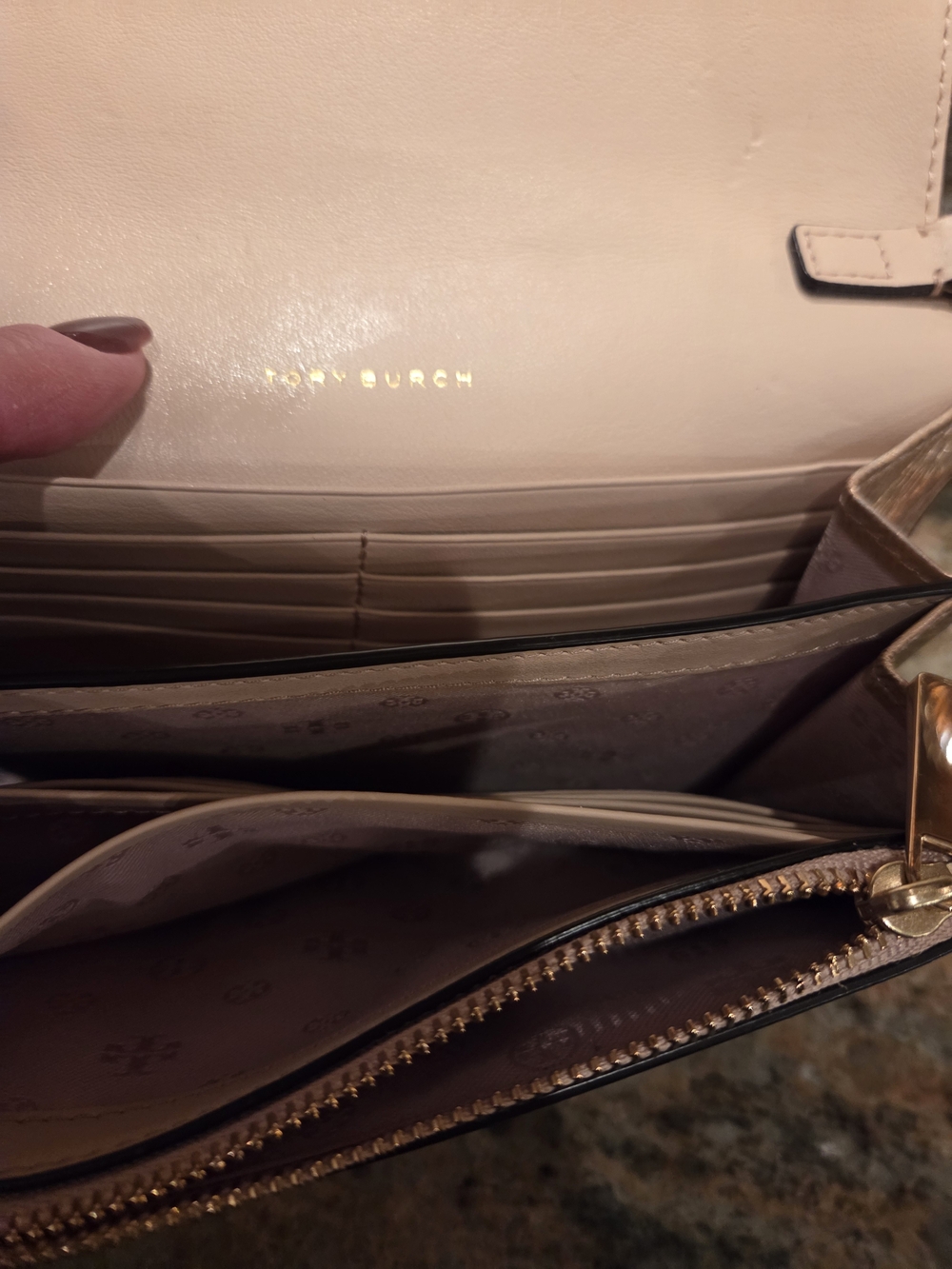 Tory Burch Iridescent Rose Gold Chain Crossbody Bag - Picture 7 of 9